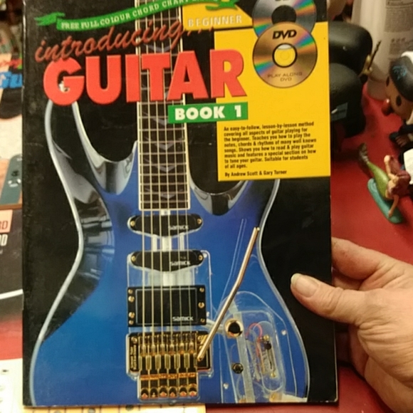 INSTRUCTIONAL Other 4 Guitar Instruction Books Rock Cds Included